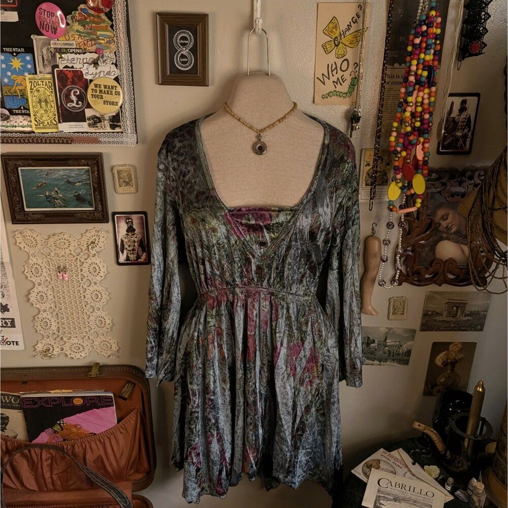 Vintage Floral Velvet Babydoll Blouse Women's 1X Blue